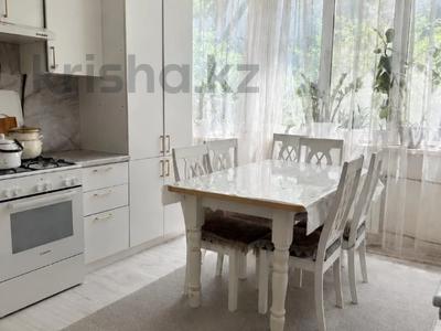2-комнатная квартира · 60 м² · 1/5 этаж, мкр Айнабулак-2 за 36.9 млн ₸ в Алматы, Жетысуский р-н