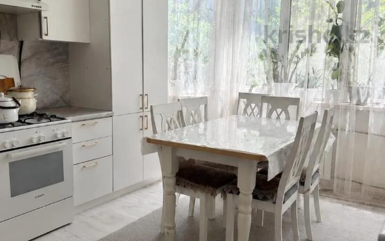 2-комнатная квартира · 60 м² · 1/5 этаж, мкр Айнабулак-2 за 36.9 млн ₸ в Алматы, Жетысуский р-н — фото 8