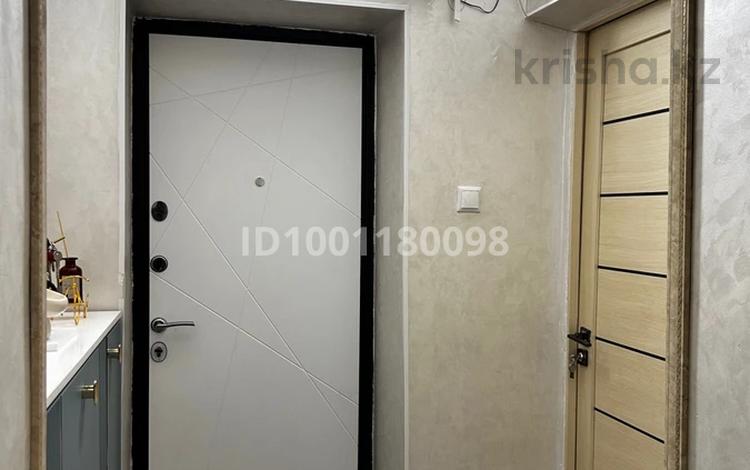 4-комнатная квартира · 107 м² · 4/5 этаж, 15-й мкр 46 за 30 млн 〒 в Актау — фото 2