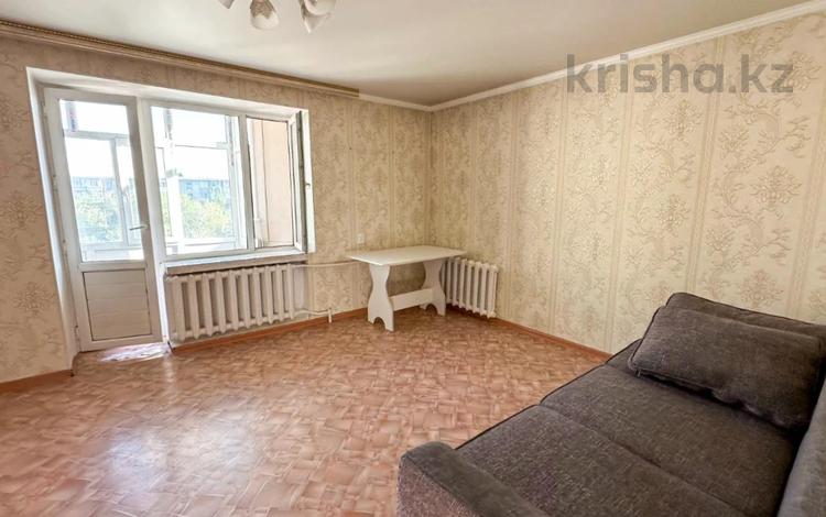 1-бөлмелі пәтер · 29.7 м² · 2/5 қабат, город Талдыкорган 5 мкр, бағасы: 11.5 млн ₸ в мкр Самал — фото 5