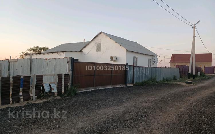 Отдельный дом · 3 комнаты · 128 м² · 8 сот., Сарыөзек 36 за 8.5 млн 〒 в Атырау — фото 2