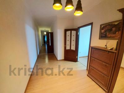 Продажа квартир в Актюбинской обл.: 3-комнатная квартира · 115.5 м² · 3/6 этаж, Новый город, Санкибай батыра за 34 млн 〒 3-комнатная квартира · 115.5 м² · 3/6 этаж, Новый город, Санкибай батыра за 34 млн 〒 в Актобе