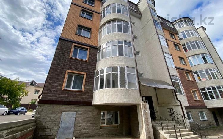 2-комнатная квартира, 56.8 м², 1/5 этаж, Нурмагамбетова С 40б за 19.5 млн 〒 в Кокшетау — фото 2
