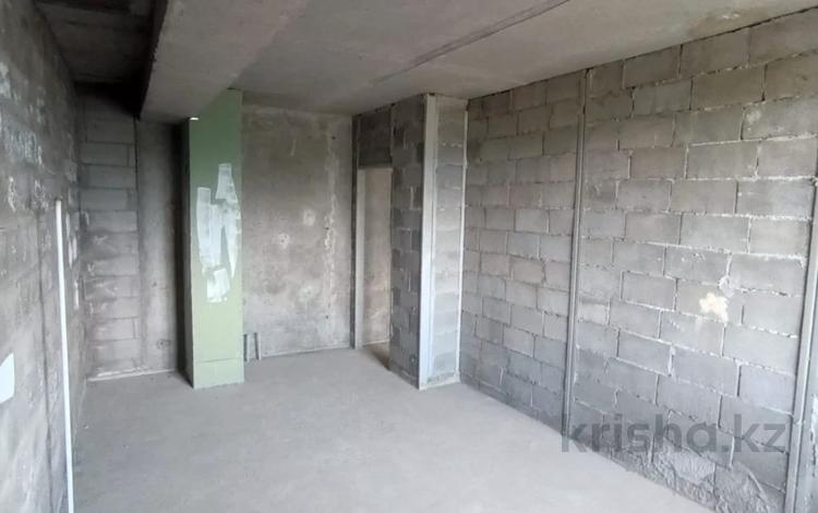 4-бөлмелі пәтер · 140 м² · 9/10 қабат, 12-й мкрн 26, бағасы: 95 млн ₸ в Алматы, Ауэзовский р-н — фото 4