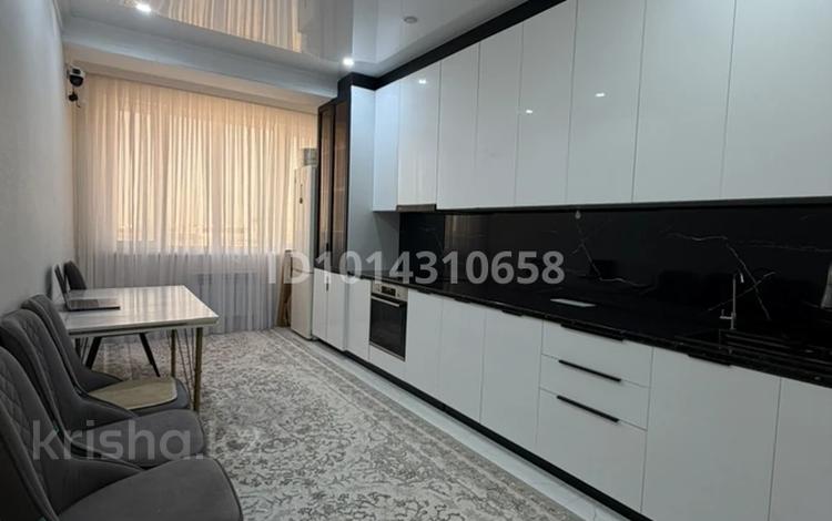 2-бөлмелі пәтер · 85.1 м² · 10/11 қабат, 17-ш/а. 115, бағасы: 35 млн ₸ в Актау, 17-й мкр — фото 2
