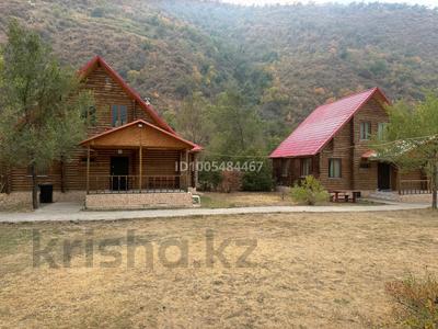 Дом · 6 комнат · 200 м², Тургеньское ущелье за 70 000 〒 в Алматы