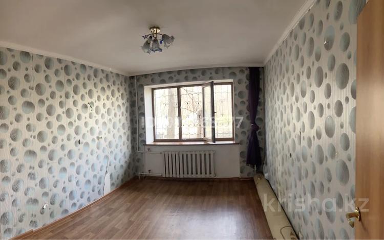 2-бөлмелі пәтер · 47 м² · 1/5 қабат, 2 ш/а. 271 — Сзади зданием ДВД, бағасы: 14.2 млн ₸ в Актобе, мкр 8 — фото 2