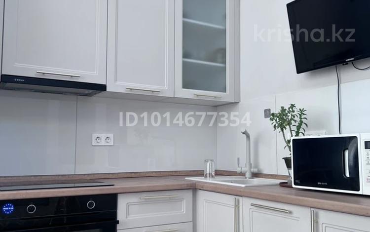 1-комнатная квартира · 36 м² · 8/9 этаж, Кумисбекова 4 — Кумисбекова-Абая, ЖК «Altyn tau”, Сарыаркинский Акимат, набережная за 250 000 ₸ в Астане, Сарыарка р-н — фото 2