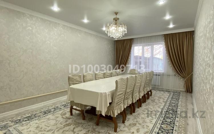 Жеке үй · 4 бөлме · 150 м² · 6 жүзд., Чуйская 8 — Нурсулу кафе, бағасы: 38 млн ₸ в Таразе — фото 23