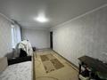 1-комнатная квартира, 30 м², 2/4 этаж, 2 мкр 1 за 13 млн 〒 в Конаеве (Капчагай) — фото 2