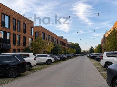 5-бөлмелі пәтер · 207 м², Аль-Фараби 116/31-56, бағасы: 248.4 млн ₸ в Алматы, Медеуский р-н