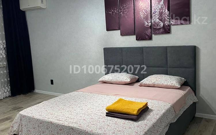 1-бөлмелі пәтер · 32 м² · 1/5 қабат, Добролюбова 35, бағасы: 13 000 ₸ в Усть-Каменогорске — фото 2