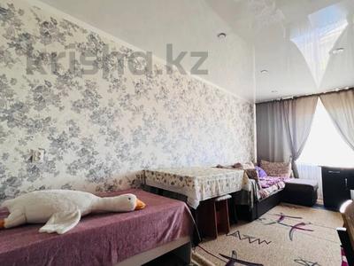 5-комнатная квартира · 98 м² · 5/10 этаж, Жаяу Мусы — Назарбаева за 35 млн 〒 в Павлодаре