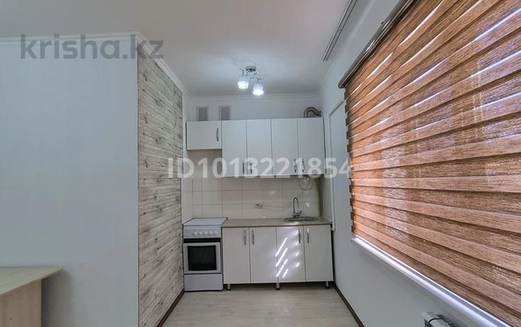 2-бөлмелі пәтер · 50 м² · 1/3 қабат, Утегенова 18/8 — Рыскулова, бағасы: 135 000 ₸ в Шымкенте — фото 11