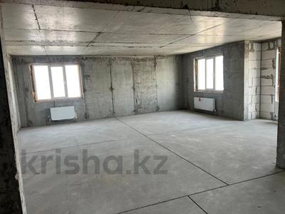 3-комнатная квартира · 80 м² · 12/12 этаж, Кошкарбаева за 30.5 млн 〒 в 