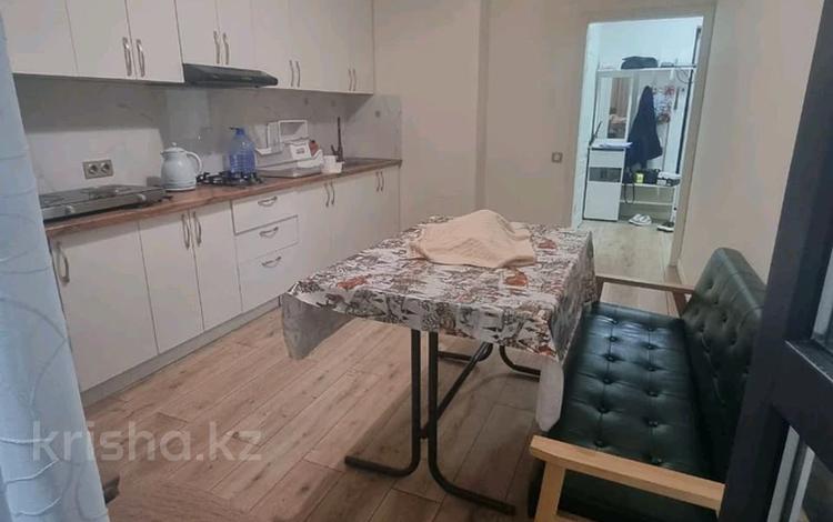 1-комнатная квартира · 47 м² · 5/9 этаж, мкр Шугыла 340/35 - 340/35 к17 за 220 000 ₸ в Алматы, Наурызбайский р-н — фото 2
