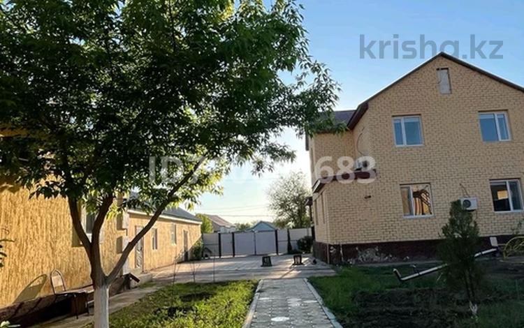 Отдельный дом · 4 комнаты · 120 м² · 10 сот., мкр Атырау, Неверева 8б — Огородный за 55 млн 〒 — фото 19