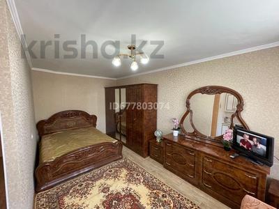 1-комнатная квартира · 40 м² · 2/5 этаж, Республика 8 за 15 000 ₸ в Астане, Сарыарка р-н