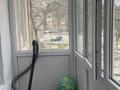2-бөлмелі пәтер · 47.9 м² · 2/5 қабат, мкр Акбулак 11, бағасы: 14.5 млн ₸ в Таразе — фото 16