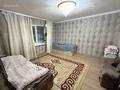 3-комнатная квартира · 65 м² · 1/5 этаж, Майкудук, мкр Голубые пруды за 22.5 млн ₸ в Караганде, Алихана Бокейханова р-н