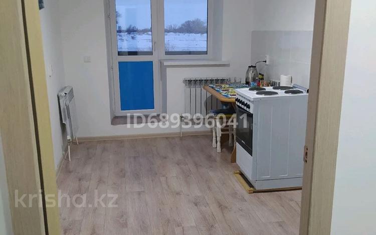 1-комнатная квартира, 37.9 м², 1/9 этаж помесячно, Назарбаева 309/2 — Дачный,район Достык