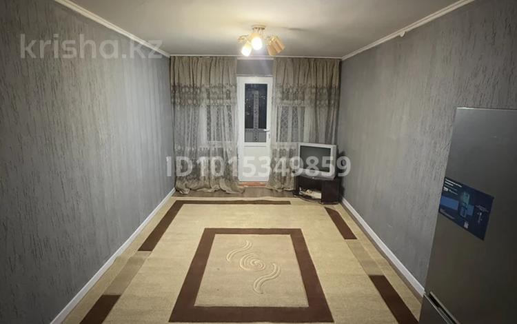 3-бөлмелі пәтер · 64 м² · 5/5 қабат, Туркестанская, 2/3 80, бағасы: 200 000 ₸ в Шымкенте, Аль-Фарабийский р-н — фото 2