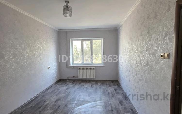 2-комнатная квартира · 39 м² · 2/4 этаж, Алдиярова 74А — Попова-Сайрамская за 13 млн ₸ в Шымкенте, Енбекшинский р-н — фото 3