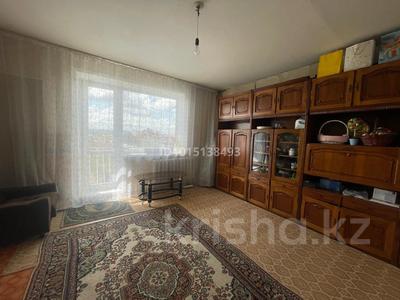 3-бөлмелі пәтер · 64.5 м² · 8/9 қабат, 19-шағынаудан 75, бағасы: 15 млн ₸ в Караганде, Алихана Бокейханова р-н