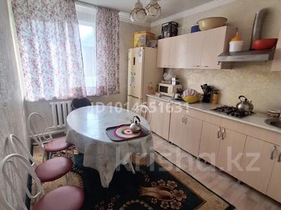 Жеке үй · 5 бөлме · 120 м² · 6 жүзд., Аксу 473 — Дом находится возле трассы,рядом есть магазин Акжол,Сто и автомойка, бағасы: 23 млн ₸ в 