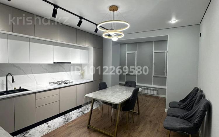 2-бөлмелі пәтер · 74 м² · 3/4 қабат, мкр Жана Орда, Кызылжарский 3, бағасы: 36.8 млн ₸ в Уральске — фото 2