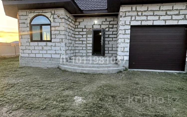 Жеке үй · 3 бөлме · 150 м² · 10 жүзд., Аралтал, улица 4 27, бағасы: 180 000 ₸ в Аксае — фото 3