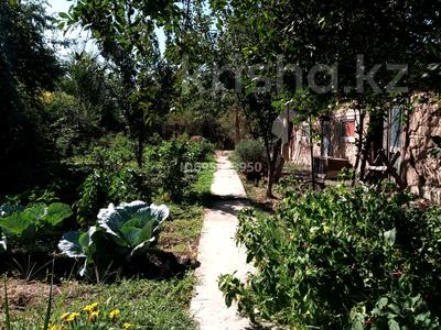 Дача · 2 комнаты · 37 м² · 10 сот., Южная 37 за 13.7 млн 〒 в Шымкенте, Каратауский р-н