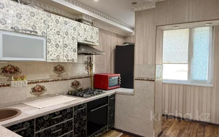 4-бөлмелі пәтер · 90 м² · 4/5 қабат, 13-й мкр 36, бағасы: 22.5 млн ₸ в Актау — фото 10