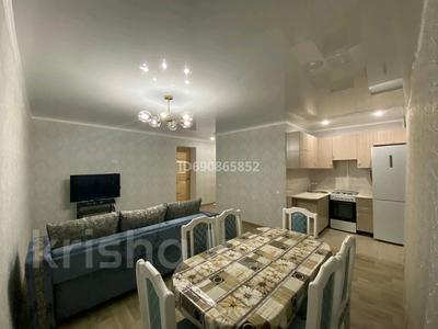2-комнатная квартира, 50 м², 2/5 этаж посуточно, Козбагарова — Мухаметхана за 12 000 〒 в Семее