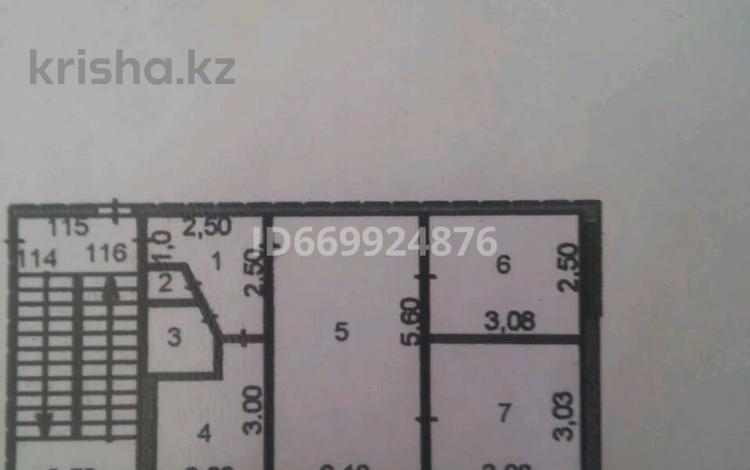 3-комнатная квартира, 47 м², 4/5 этаж, Пришахтинск, 23й микрорайон 35 за 13 млн 〒 в Караганде, Алихана Бокейханова р-н — фото 8