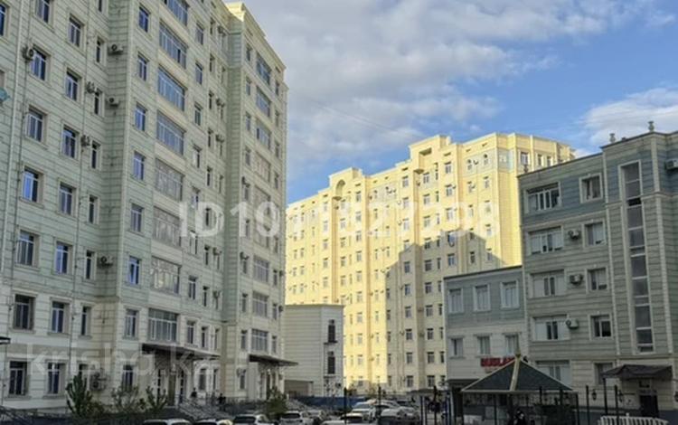4-комнатная квартира · 125 м² · 1/10 этаж, 20-й мкр. 26 за 60 млн ₸ в Актау, 18-й мкр  — фото 2
