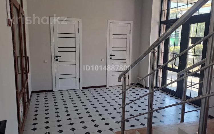 Еркін, кеңселер · 30 м², бағасы: 150 000 ₸ в Боралдае (Бурундай), мкр Водник-1 — фото 2