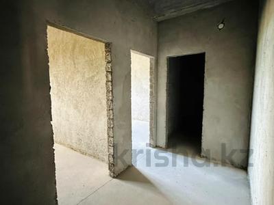 4-бөлмелі пәтер · 119.4 м² · 2/6 қабат, Алтын орда ш/а., бағасы: 48 млн ₸ в Актобе, мкр. Алтын орда
