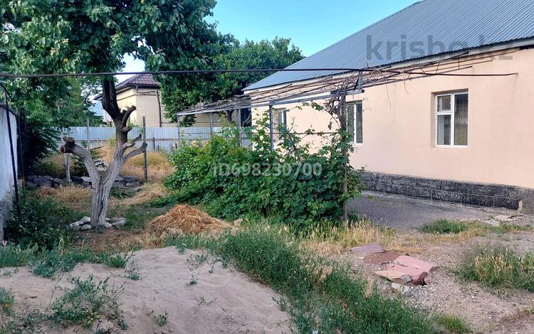 Отдельный дом · 4 комнаты · 100 м² · 11 сот., Азербаева 132 за 30 млн ₸ в Таразе — фото 2