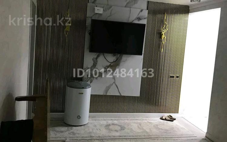 3-бөлмелі пәтер · 50 м² · 5/5 қабат, Ердена 177 — 4 школы, бағасы: 13 млн ₸ в Сатпаев — фото 2