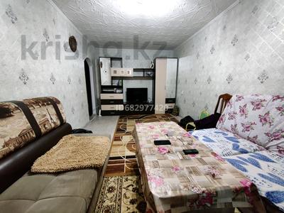 2-комнатная квартира, 48 м², 1/5 этаж, Алашахана 33 за 12.5 млн 〒 в Жезказгане