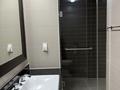 4-бөлмелі пәтер · 150 м² · 17/25 қабат, Кошкарбаева 8 — Американское посольство, бағасы: 1 млн ₸ в Астане, Сарайшык р-н — фото 22
