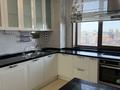 4-бөлмелі пәтер · 150 м² · 17/25 қабат, Кошкарбаева 8 — Американское посольство, бағасы: 1 млн ₸ в Астане, Сарайшык р-н — фото 9