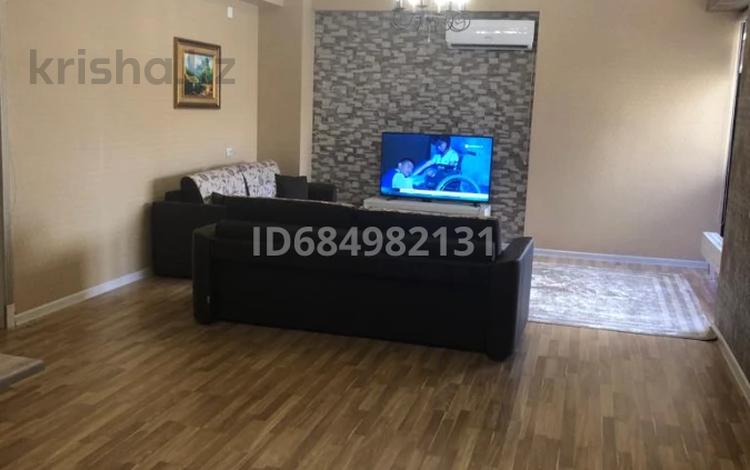 3-бөлмелі пәтер · 156 м² · 3/17 қабат, Кунаева 39, бағасы: 82 млн ₸ в Шымкенте, Аль-Фарабийский р-н — фото 2
