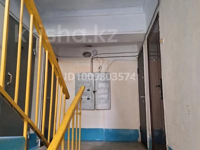 3-комнатная квартира · 80 м² · 4/5 этаж, 4 микрорайон 9 — Магазин Казахстан за 14 млн 〒 в Риддере