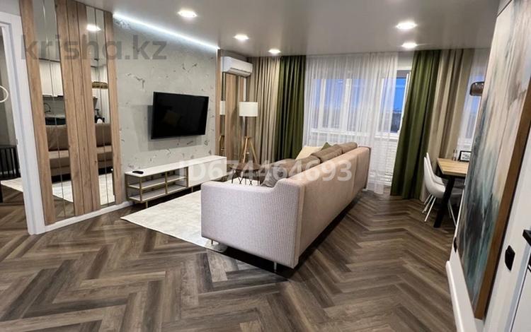 2-комнатная квартира · 62 м² · 8/9 этаж, Славского 44 за 35 000 ₸ в Усть-Каменогорске — фото 2