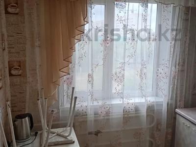 3-бөлмелі пәтер · 64 м² · 5/5 қабат, Камзина 5, бағасы: 9.3 млн ₸ в Аксу