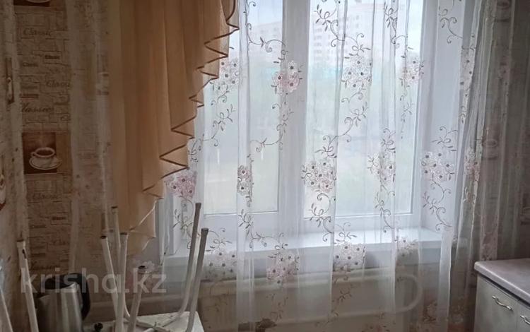 3-бөлмелі пәтер · 64 м² · 5/5 қабат, Камзина 5, бағасы: 9.3 млн ₸ в Аксу — фото 5