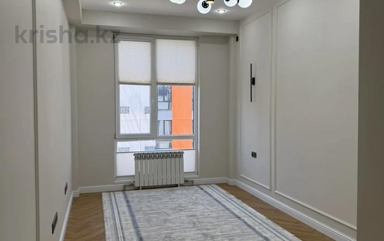 3-комнатная квартира · 67 м² · 8/12 этаж, мкр Шымсити за 300 000 ₸ в Шымкенте, Абайский р-н — фото 2