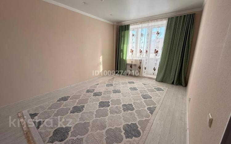 2-комнатная квартира · 68.1 м² · 5/6 этаж, мкр. Алтын орда 29/1 за 130 000 〒 в Актобе — фото 2